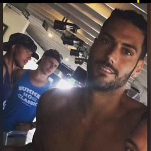 Meet your Posher, Robert